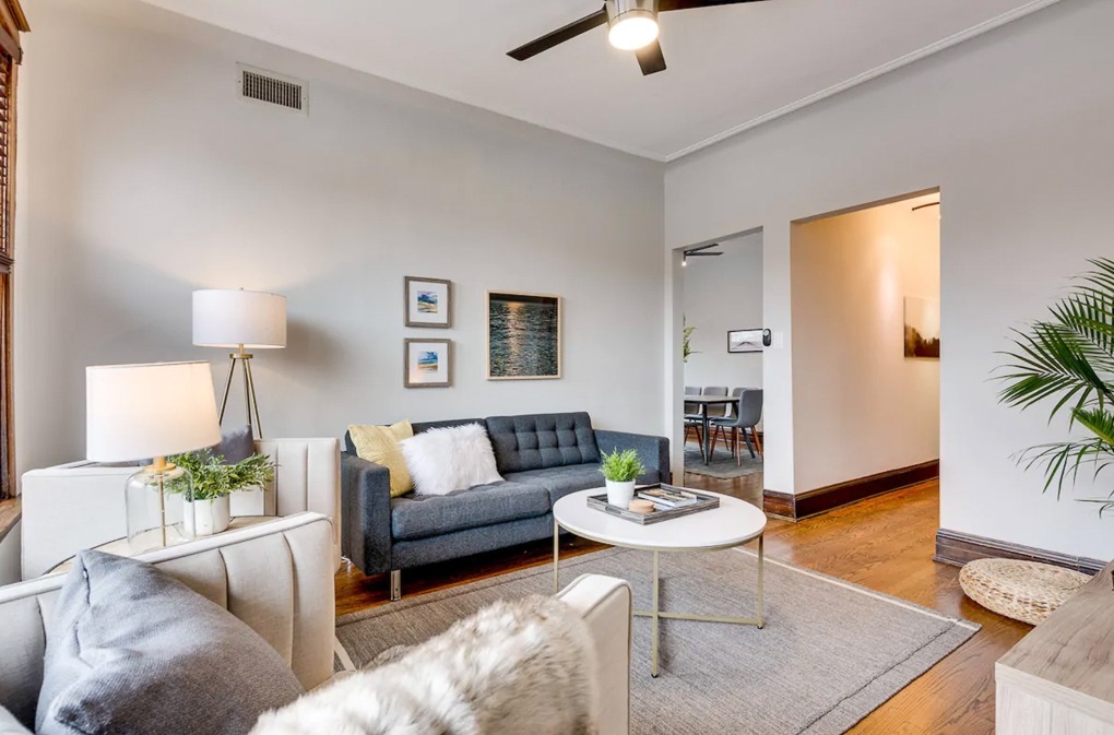 1250 W. Grace St. 1250 W. Grace St., Chicago, IL 60613 Wrigleyville - Leasing by Cross Street